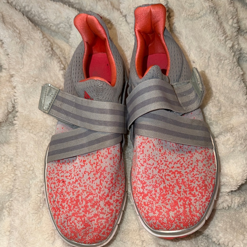 Adidas Women’a Gray and Orange Golf Athletic Shoes